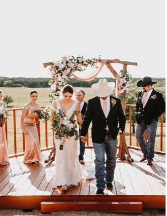 Bride and groom recessional at The Dogwood Barn
